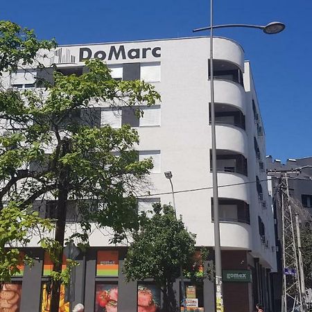 Uki-Modern Apartment With Parking ノヴィ・サド エクステリア 写真
