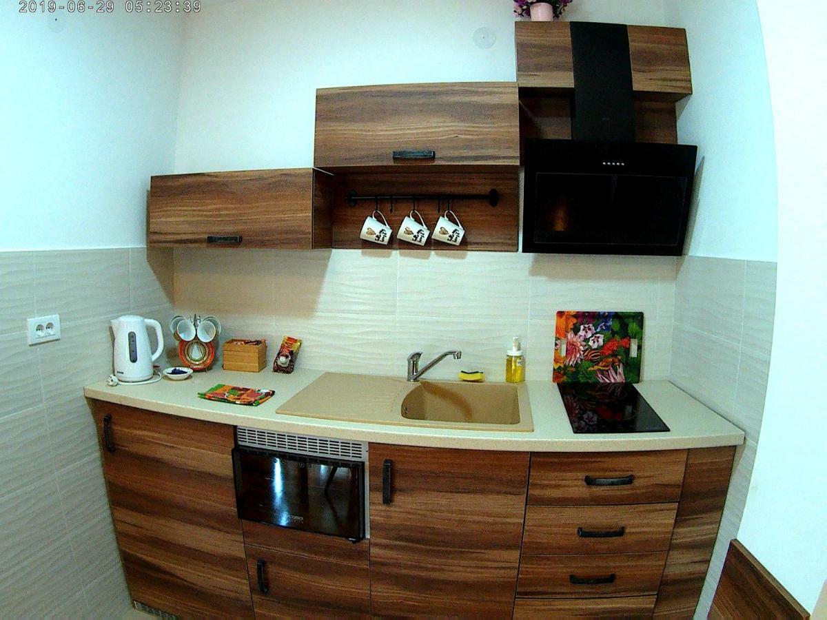 Uki-Modern Apartment With Parking ノヴィ・サド エクステリア 写真
